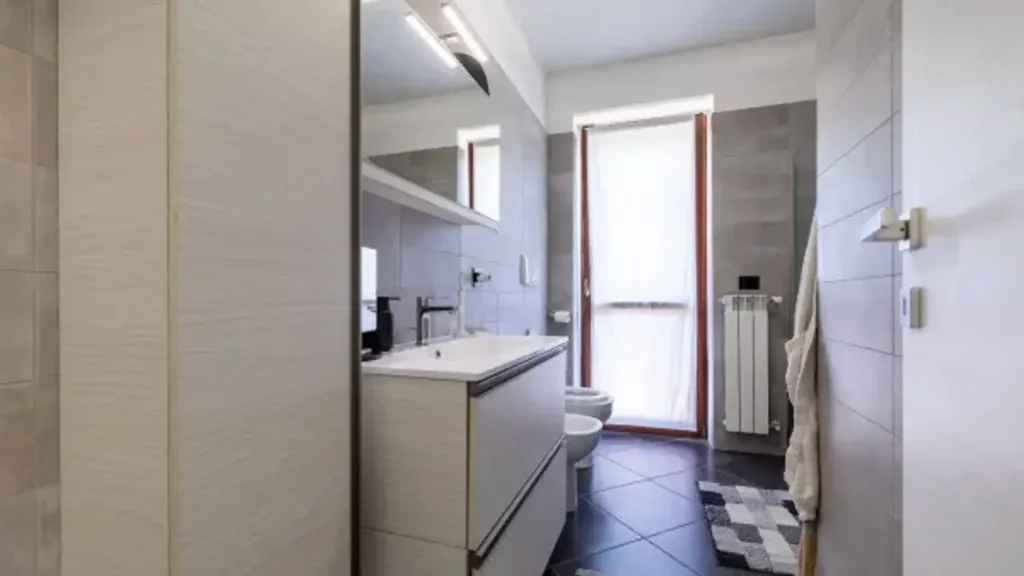 Vannitoad - Ground Floor Apartment with Garden in Cameri