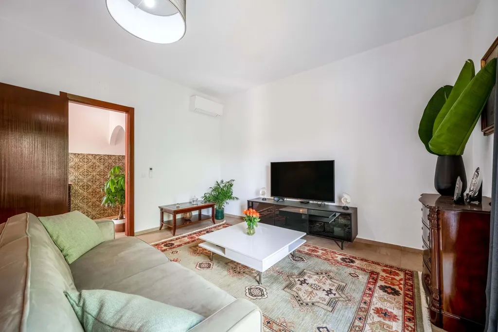 Séjour - Renovated Villa with Pool in Pechão, Olhão