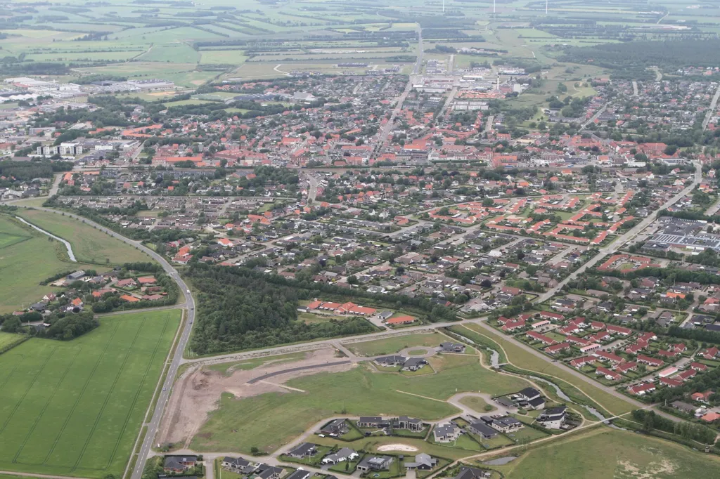 Õhuvaade - Year-Round Plot with 5G Coverage in Skjern