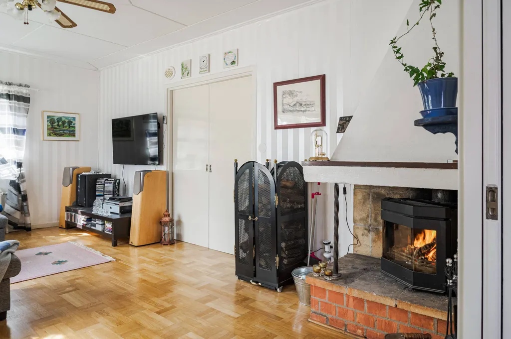 Elutuba - Spacious Cottage with Garden in Ånge