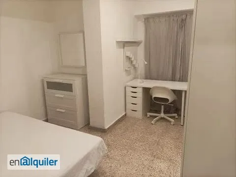 Magamistoad - Student Flat with Balcony in Ciutat Jardí, Valencia