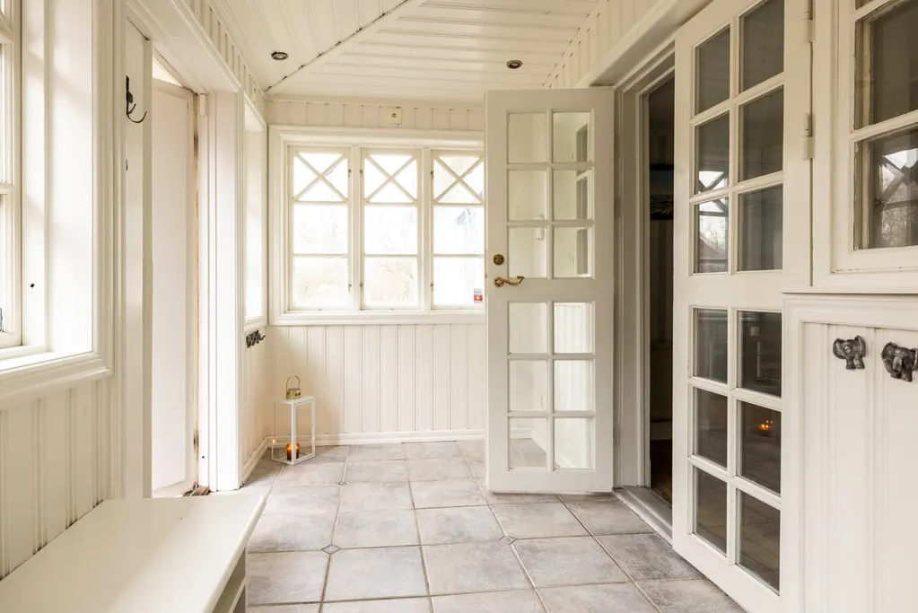 Entrée - Historic Captain's House with Stall in Kungsbacka
