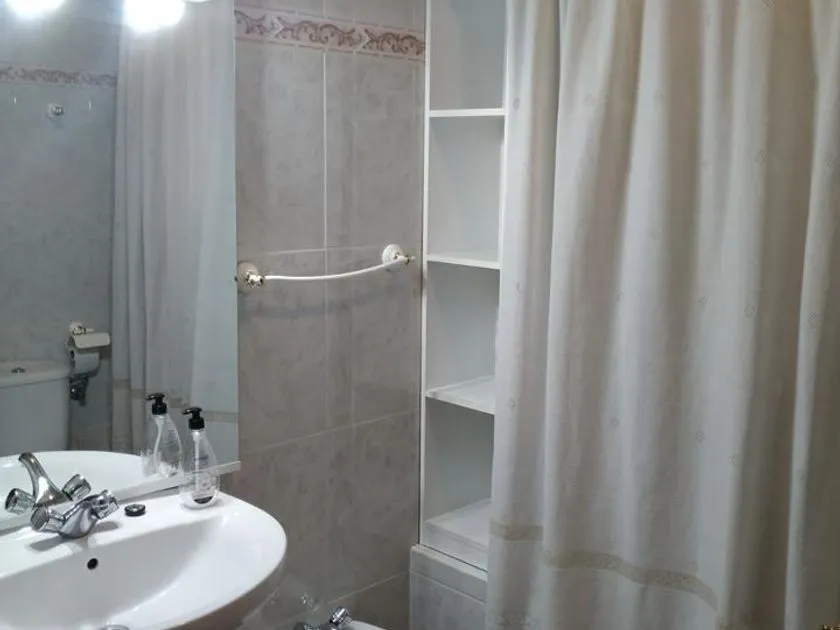Salles de bain - Bright Apartment with Terrace in Plasencia