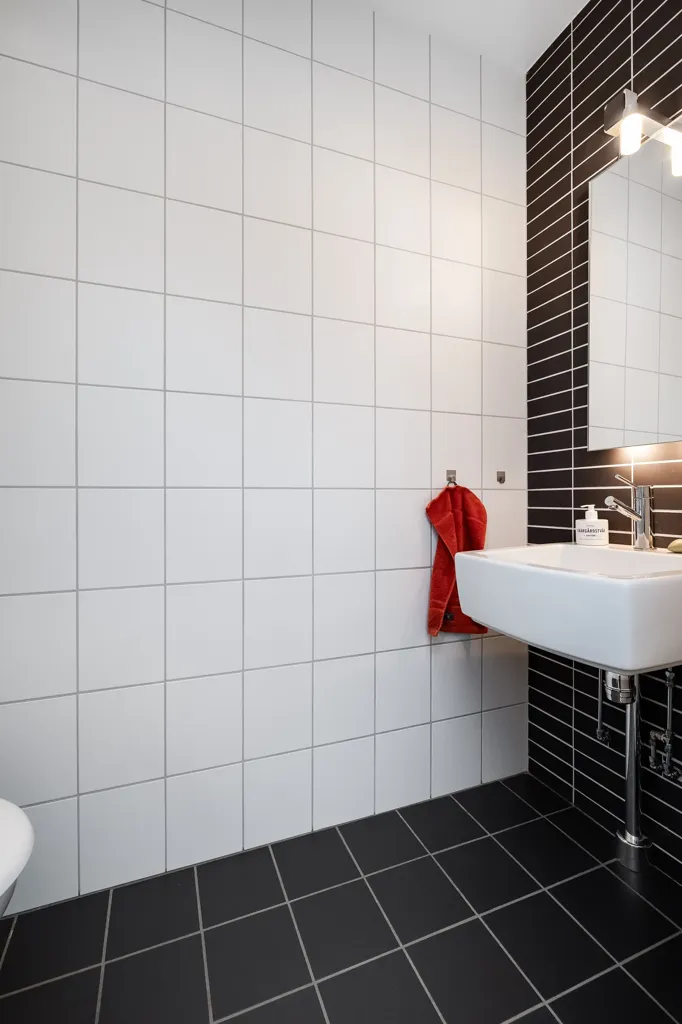 Salles de bain - High-Quality Villa with Pool in Adolfsberg