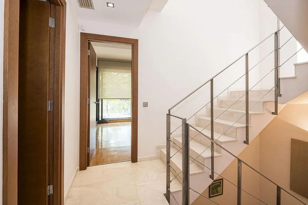 Pièces - Seafront Semi-detached House with Pool in Gavà Mar