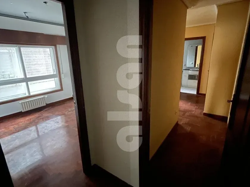 Entrée - Apartment with Large Windows in Vigo