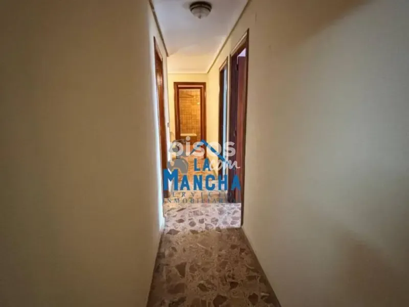 hallway_entrance