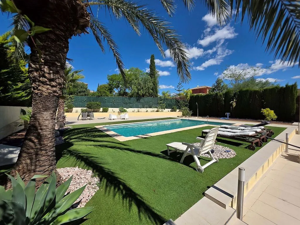 Bassein - Chalet with Spa Pool in Las Torres de Cotillas