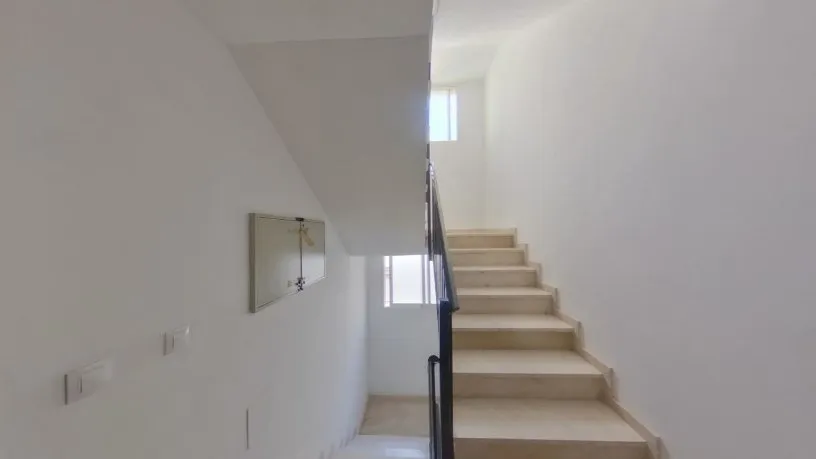 Pièces - Apartment with Tour in Mancha Real Centre