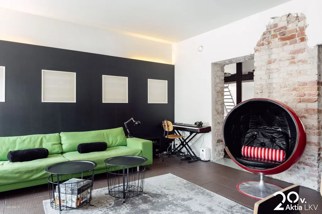 Séjour - Distinctive Home with Bold Design in Kruununhaka