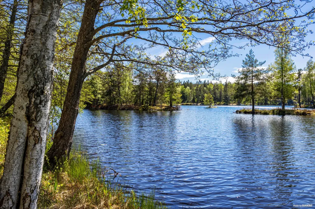 2-toaline maja asukohas Ingarö