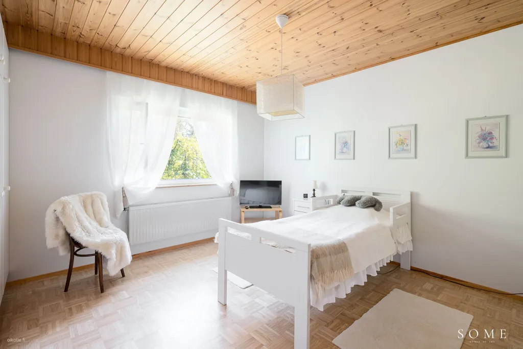 Chambres - Spacious Detached House with Garden in Tuusula