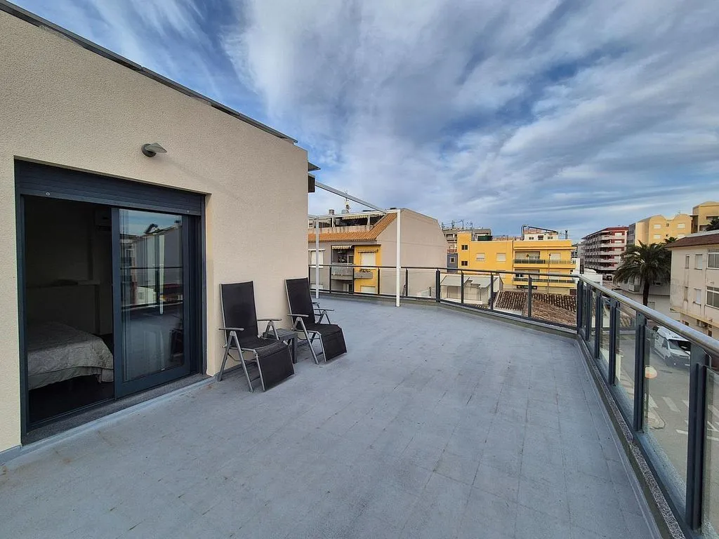 Balcon - Modern Chalet with Pool near Daimús Beach