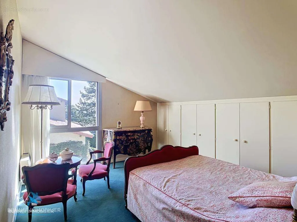 Chambres - Villa avec Piscine à Chamalières