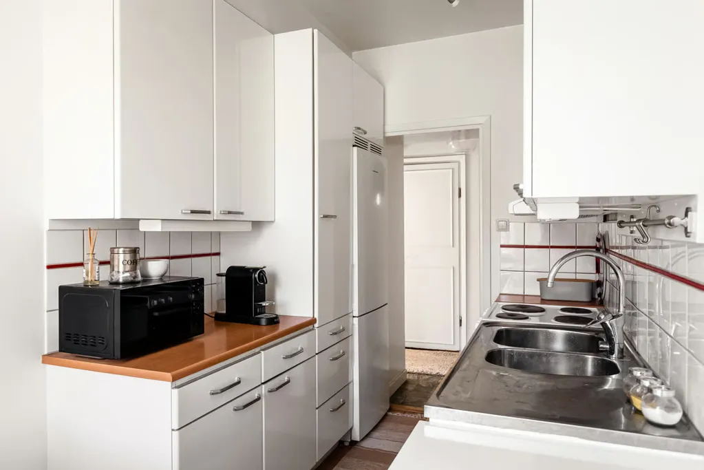 Cuisine - Funkis Flat with South-Facing Balcony in Stockholm