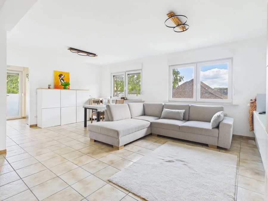 Séjour - Appartement 2 Chambres avec Vue Dégagée à Gilsdorf