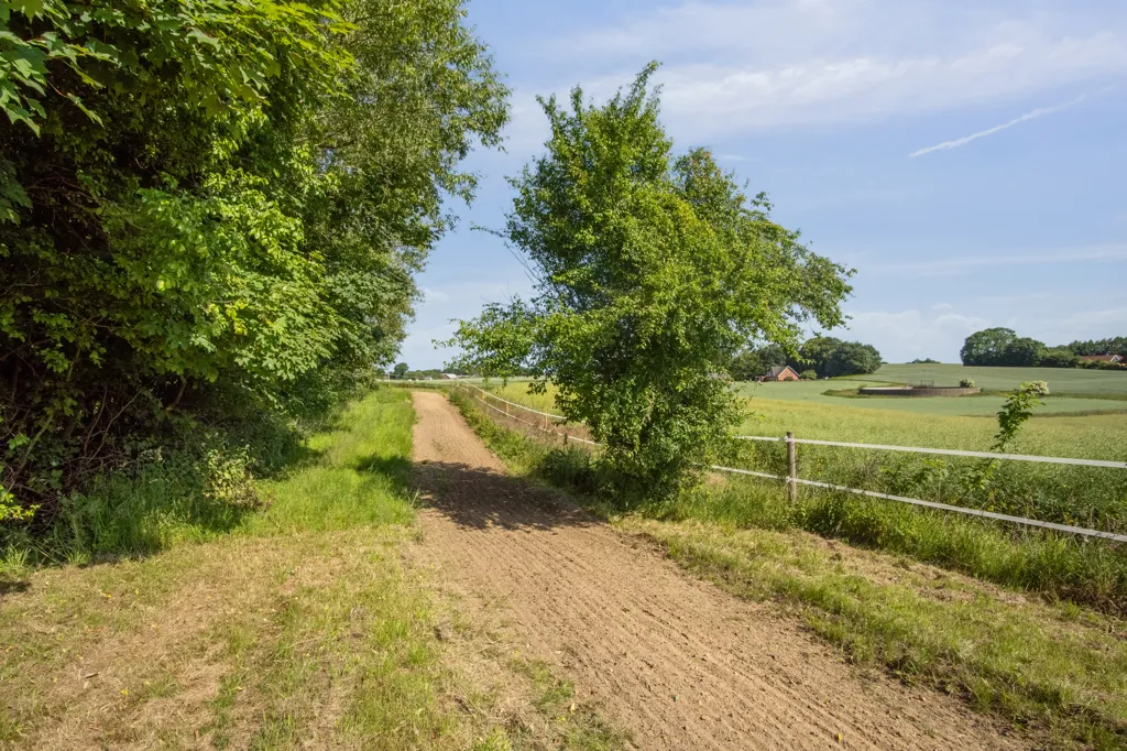 Jardin - Renovated Farmhouse with Equestrian Facilities in Vejle