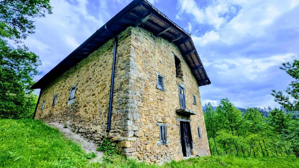 Exterior - Caserío with Garden in Llodio