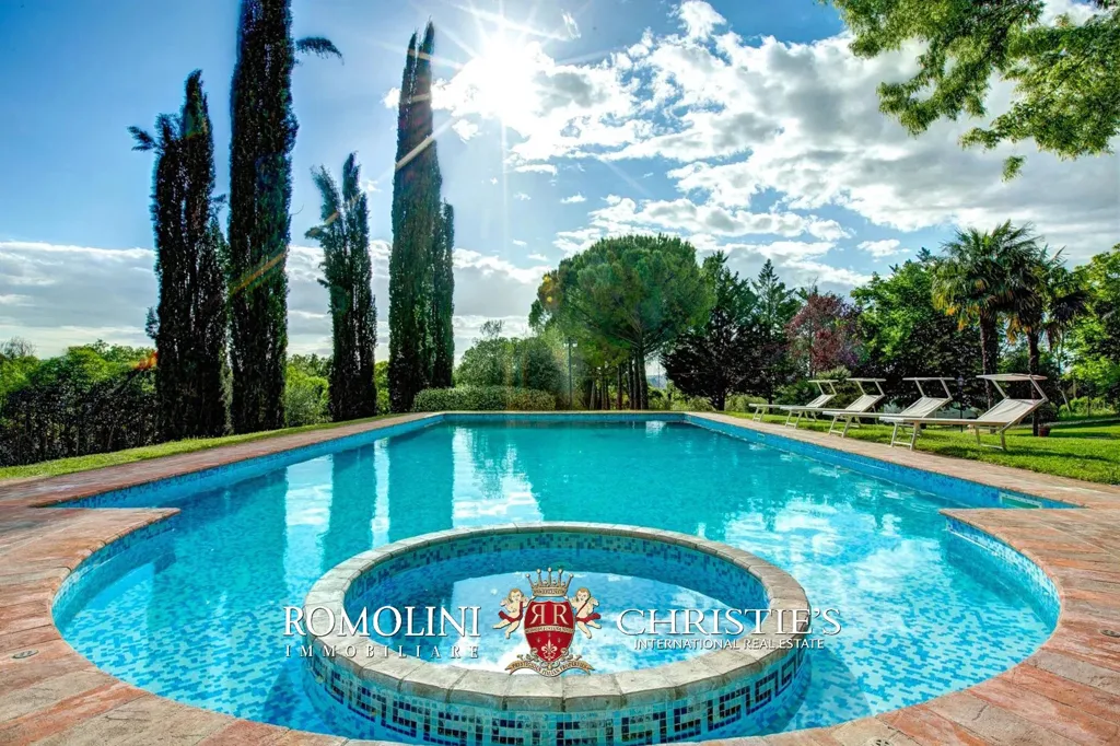 Piscine - Restored Country Villa with Pool in Umbria