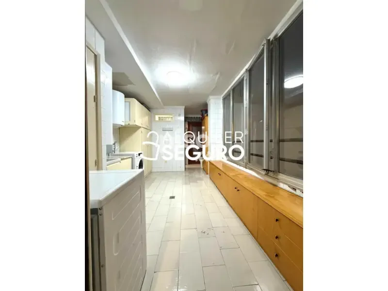 Cuisine - Bright Apartment with Terrace in Elda