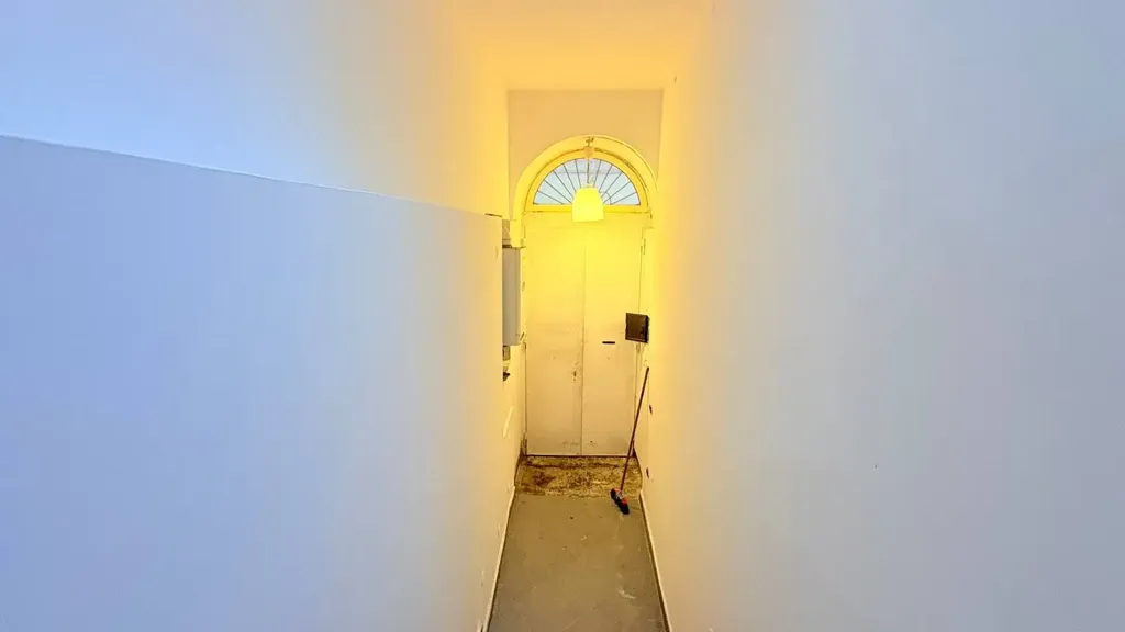 Esik - Central 2-Bedroom Apartment in Naples