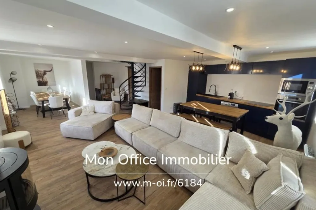 Séjour - Appartement Triplex avec Vue Montagne à Vars