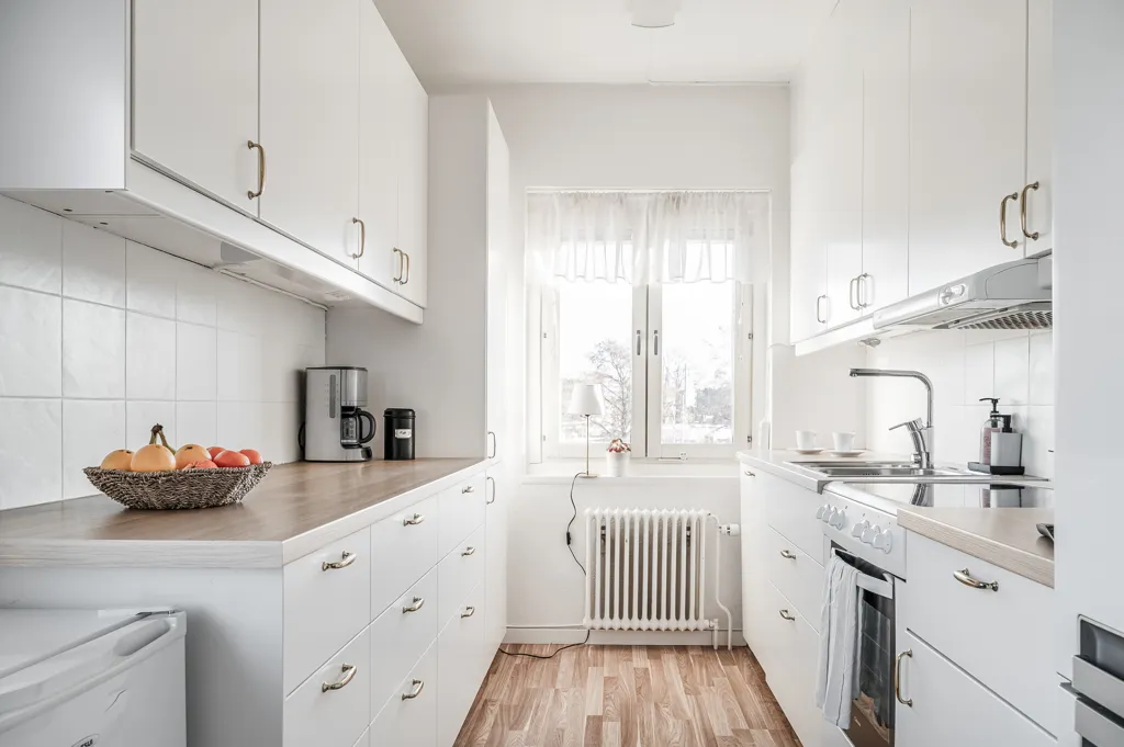 Cuisine - Apartment with West-Facing Balcony in Karlstad