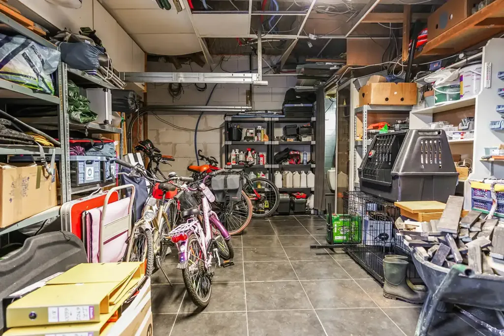 garage