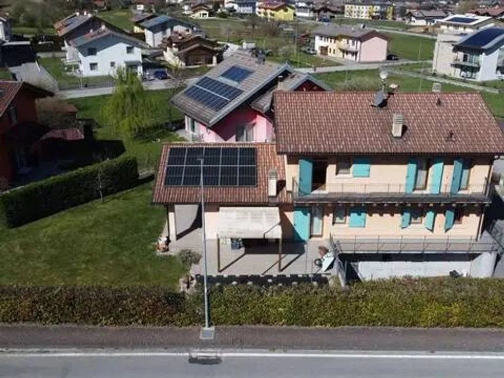 Vue aérienne - Modern Villa with Solar Panels in Limana, Veneto