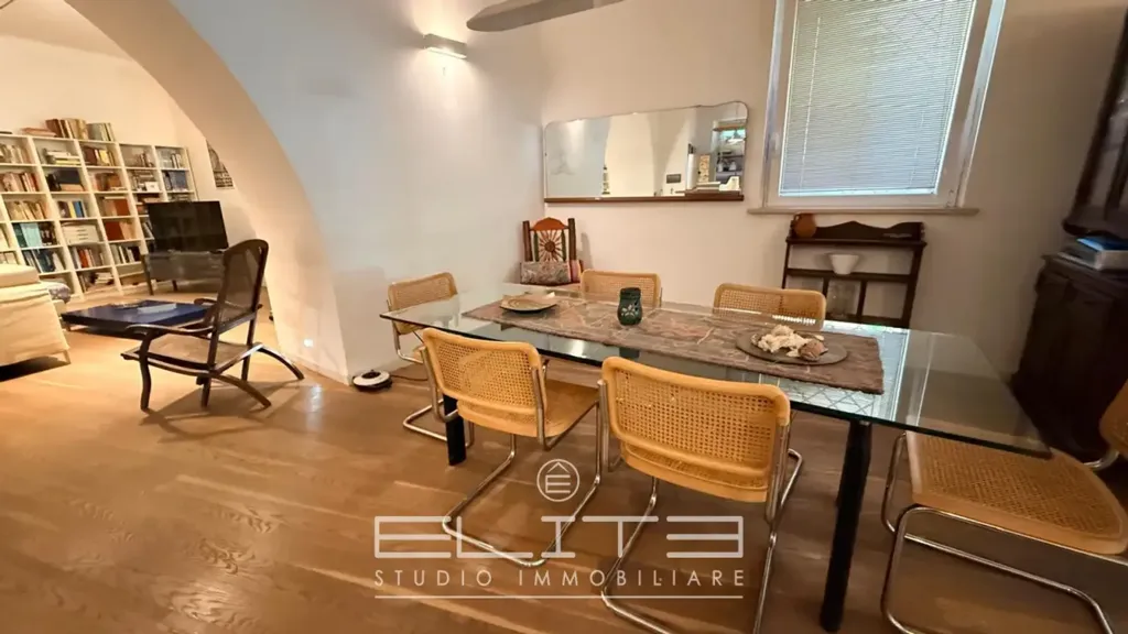 Salle à manger - Rustic Loft with Private Garden in Ancona