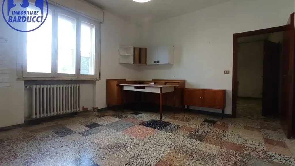 Maison 10 pièces à IT
