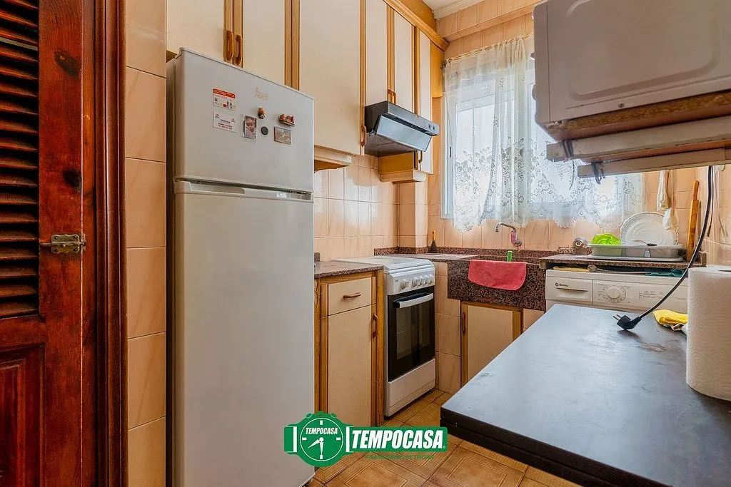 Köök - Apartment with Balcony in Ayora, Valencia