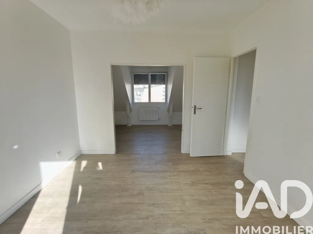 Pièces - Appartement T3 avec Terrasse et Vue Pyrénées à Tarbes
