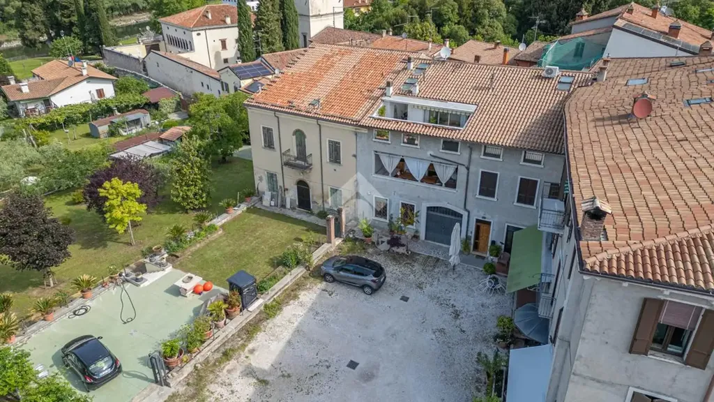 Vista aerea - 4-Bedroom Apartment with Terrace in Dolcè