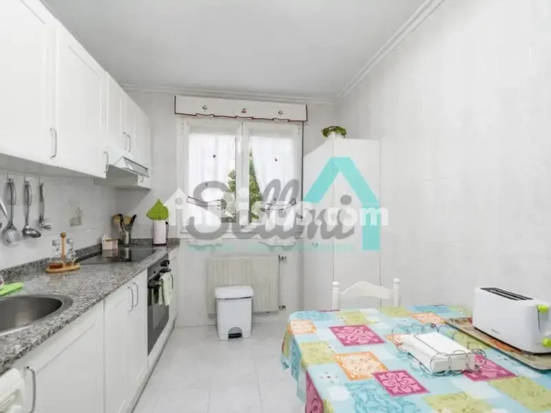 Köök - Student Flat with South Orientation in Gijón
