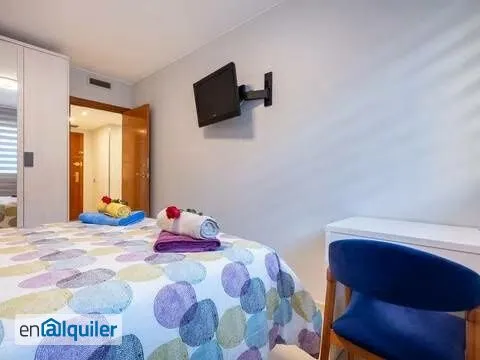 Chambres - Modern Flat with Parking in Cornellà Centre