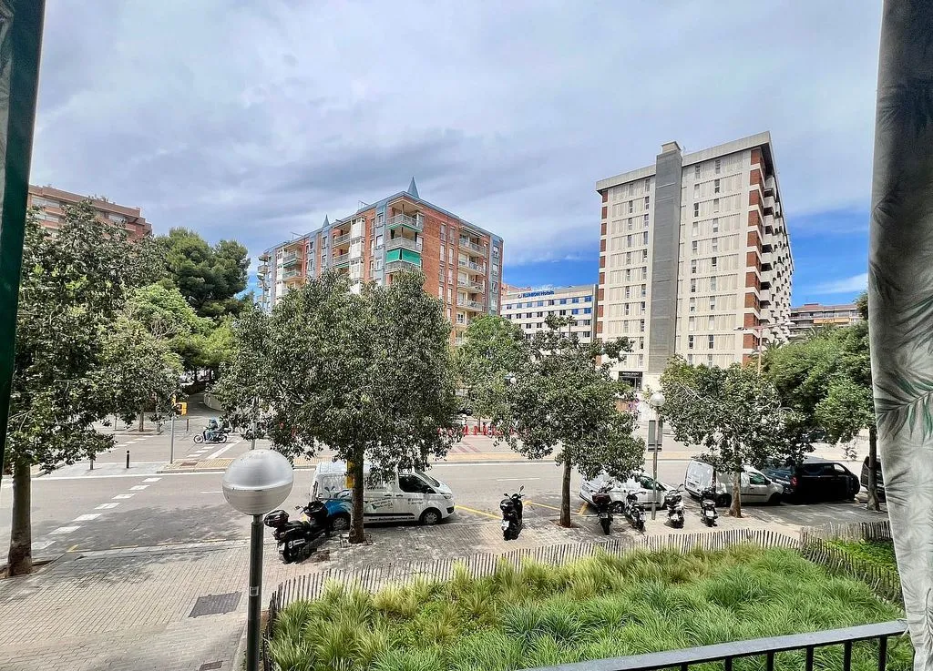 Balcon - Apartment with Balcony in Les Corts