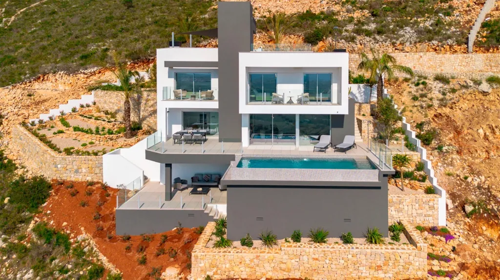 Piscine - Contemporary Villa with Infinity Pool in Benitachell