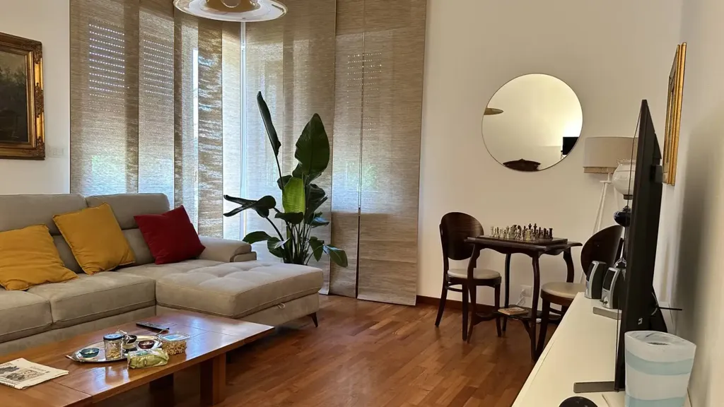 Soggiorno - Villa with Private Garden in Montegranaro, Pesaro