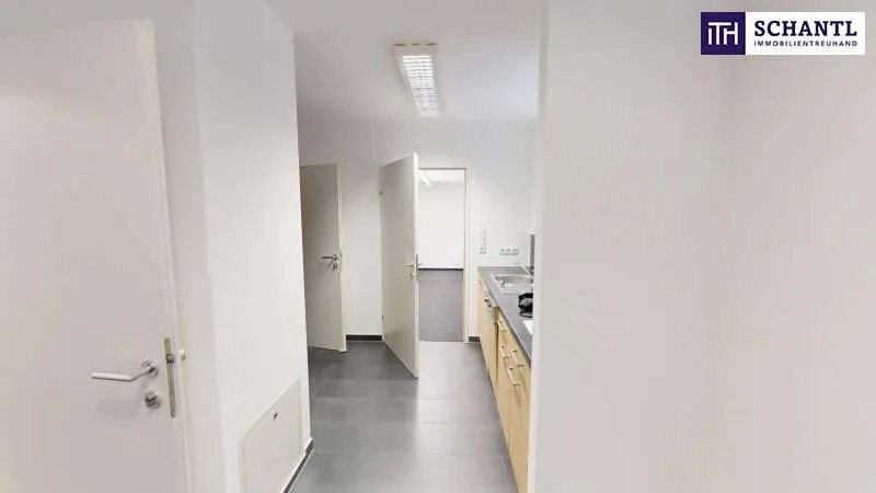 Esik - Commercial Space with A9 Access in Graz-Straßgang