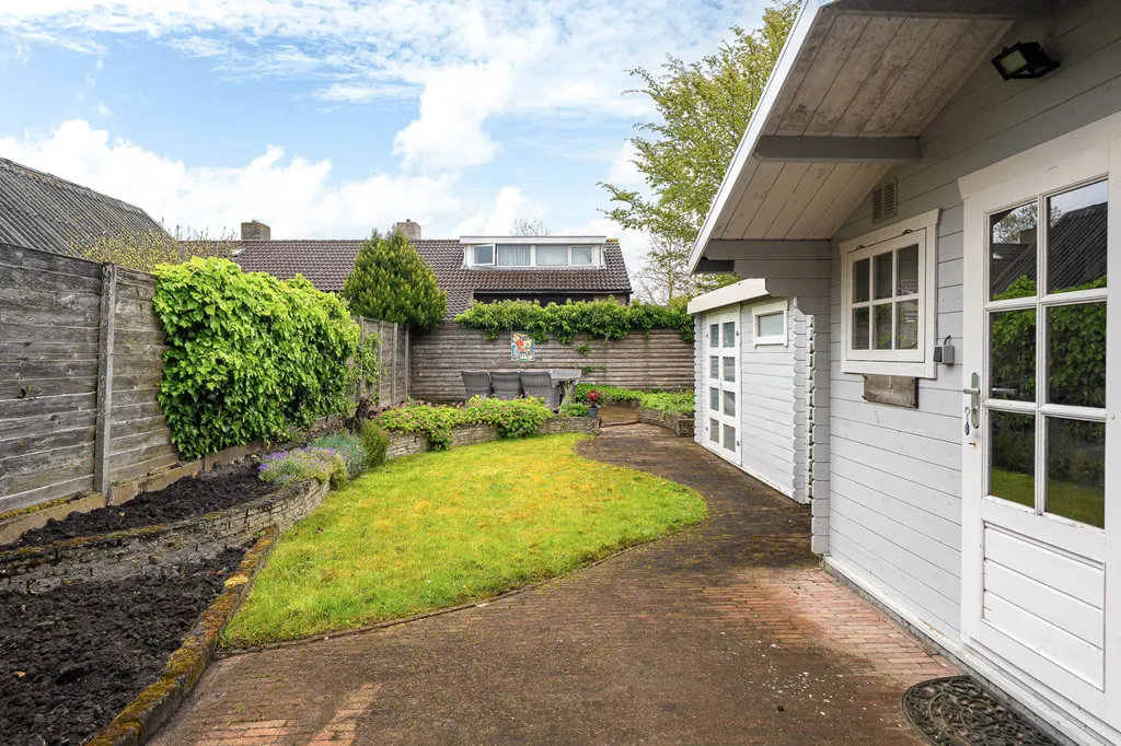 Jardin - Two-Storey House with Garden in St.-Jacobiparochie