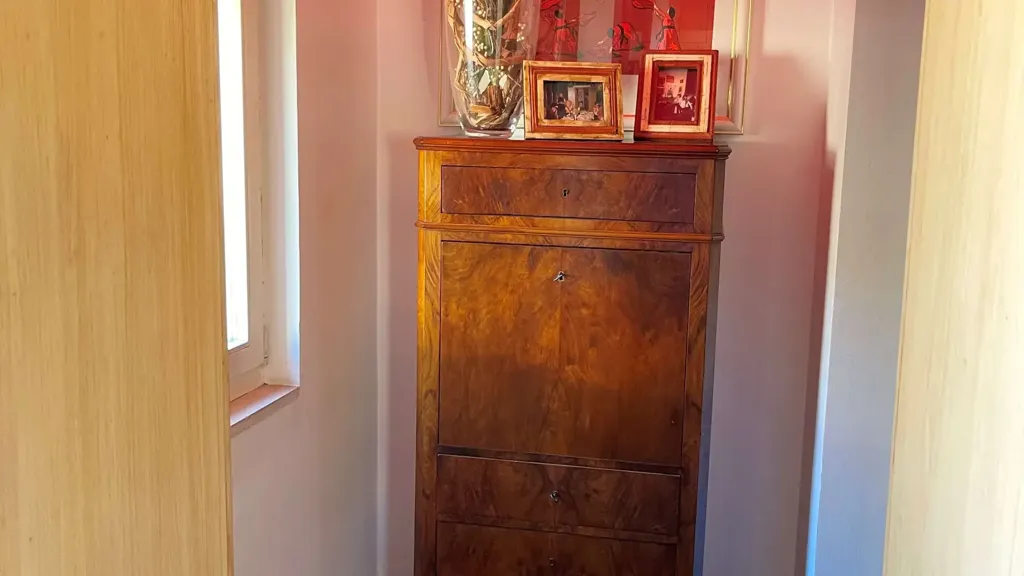 Esik - Restored Apartment with Central Location in Osimo