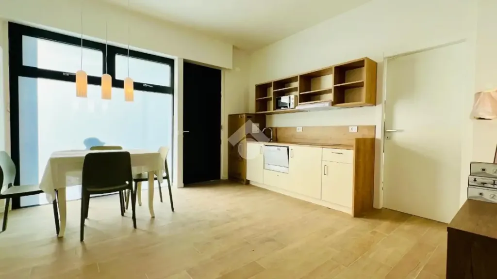 Söögituba - Modernised Two-Bedroom Apartment in Mantova