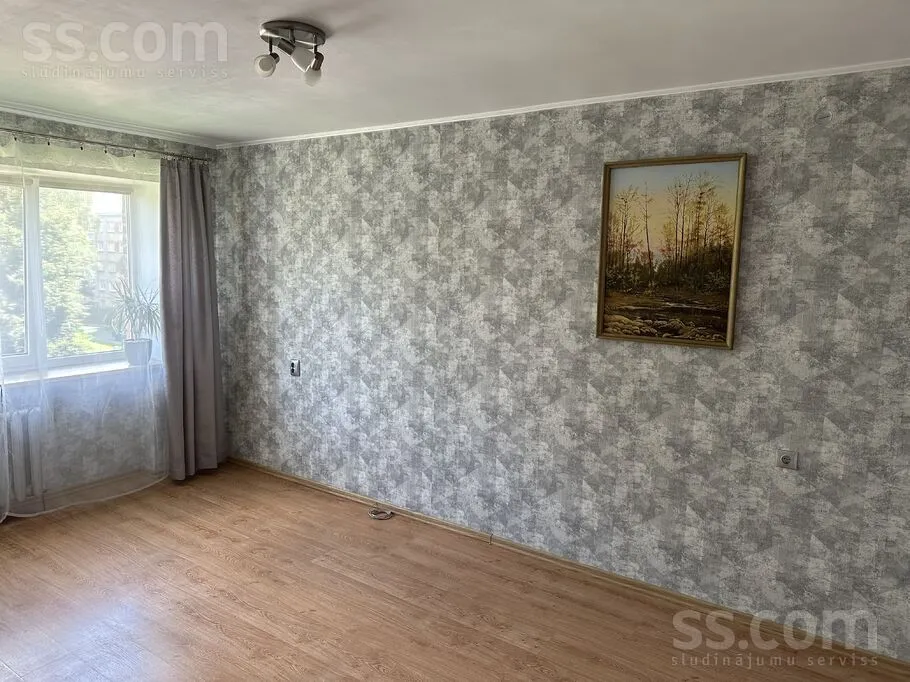 Chambres - Bright 2-Bedroom Apartment in Šampēteris