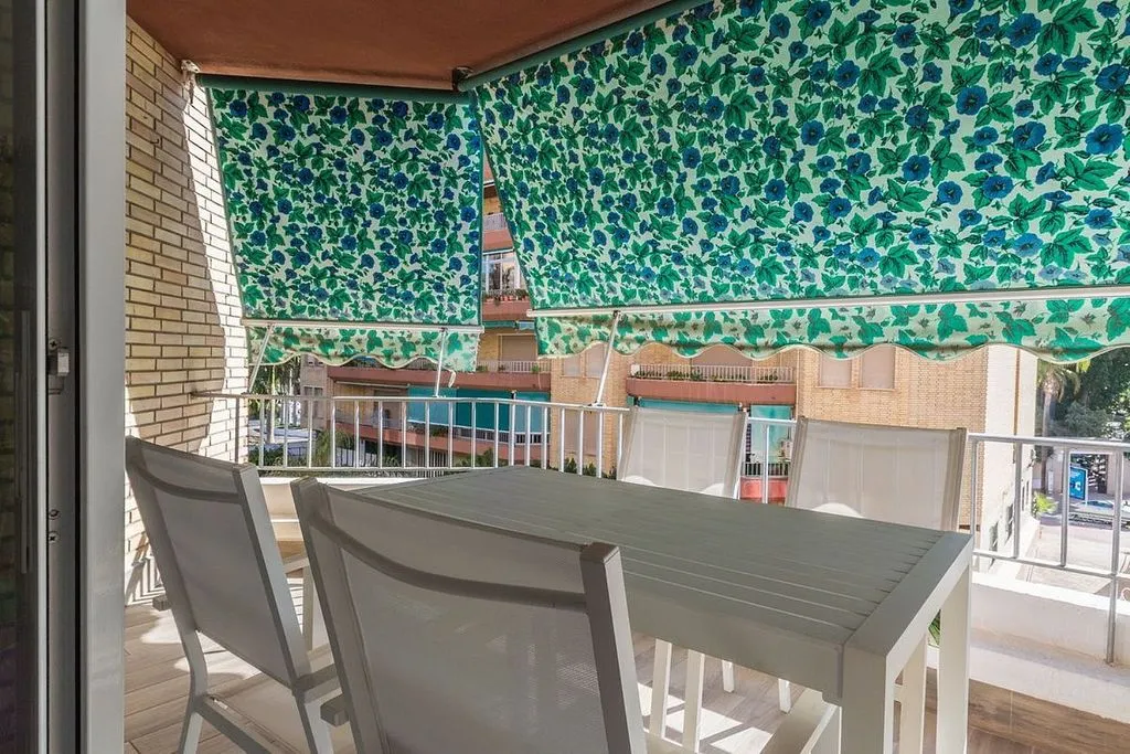 Rõdu - 2-Bed Flat with Pool on Avenida Europa, Almuñécar
