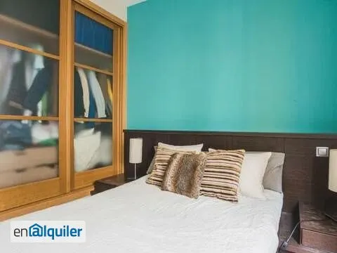 Bedrooms - Bright Apartment with Balcony in Chueca, Madrid