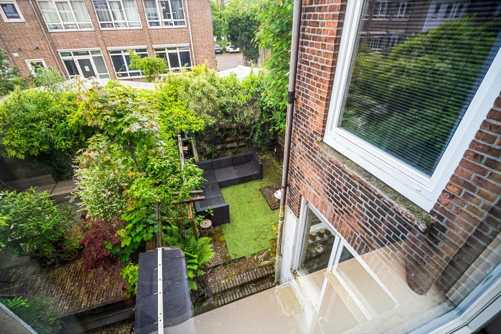Garden - Characterful Detached House with Garden in Leiden