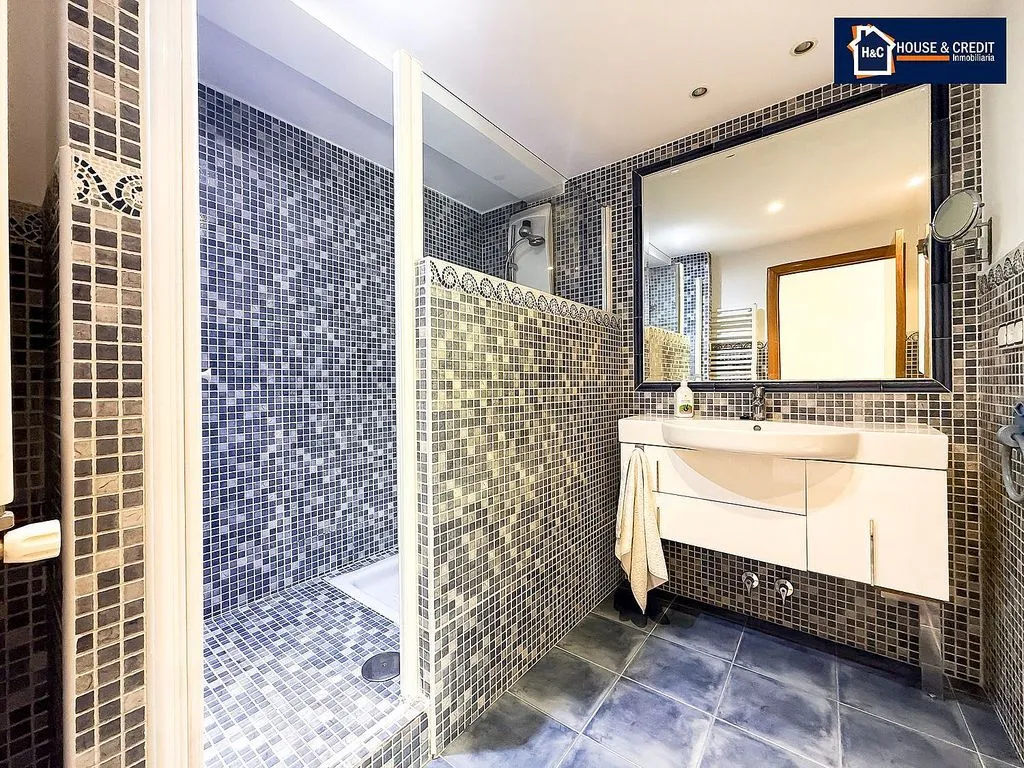 Vannitoad - 2-Bedroom Flat with A/C in Valderas