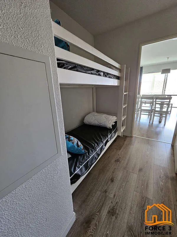 Chambres - Appartement T3 avec Terrasse et Piscine à Mimizan Plage
