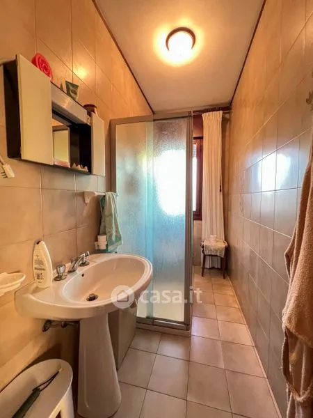 Bagni - Independent House with Workshop in Cona